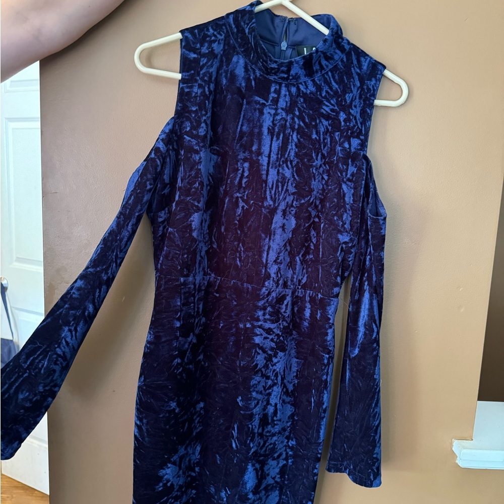 Lulu's Midnight Blue Velvet Long Sleeve Dress